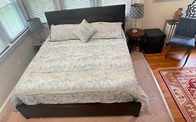 Deluxe King Master Suite